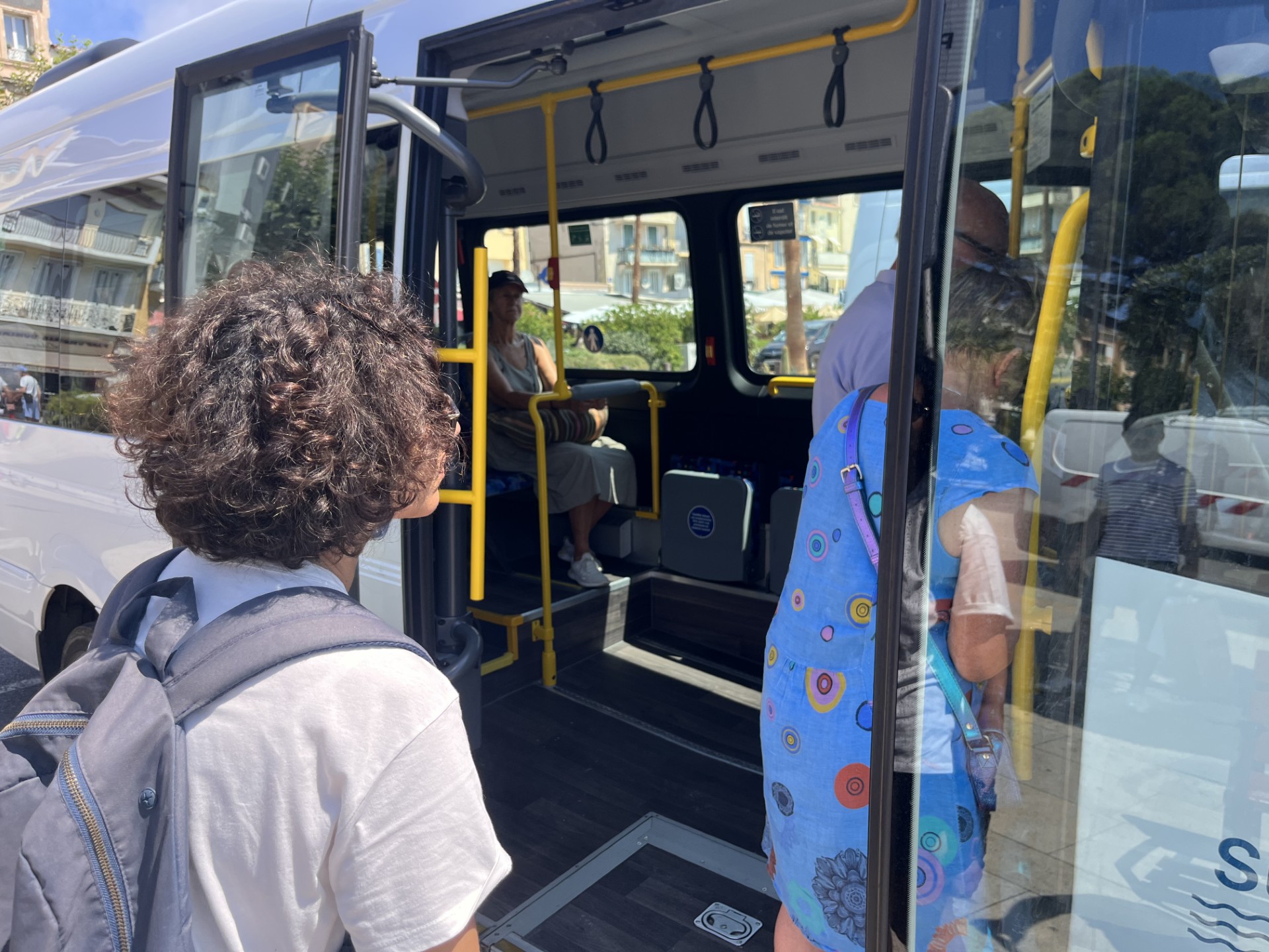 Lancement réussi pour les navettes Esti'Bus