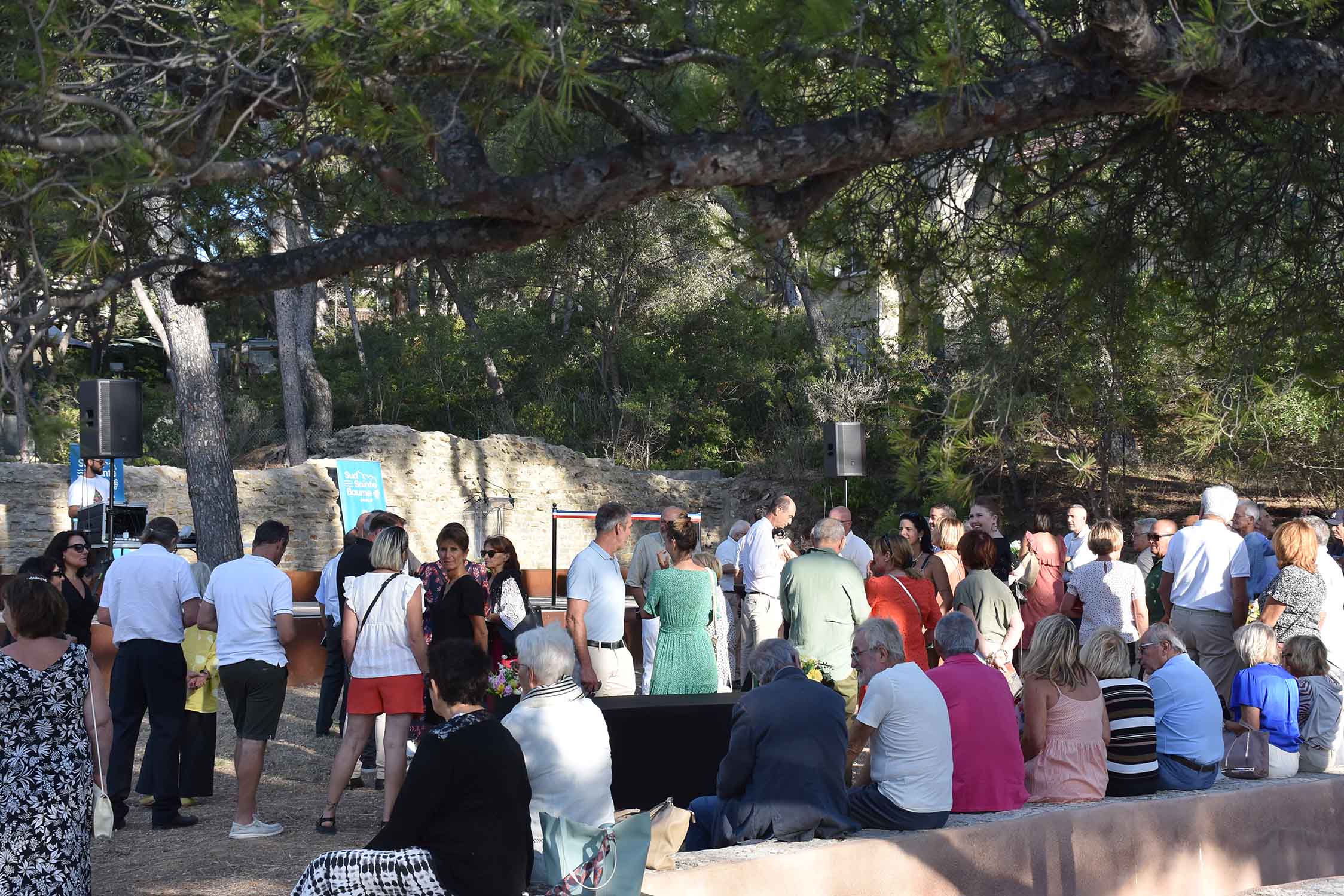 Inauguration du musée gallo-romain de Tauroentum