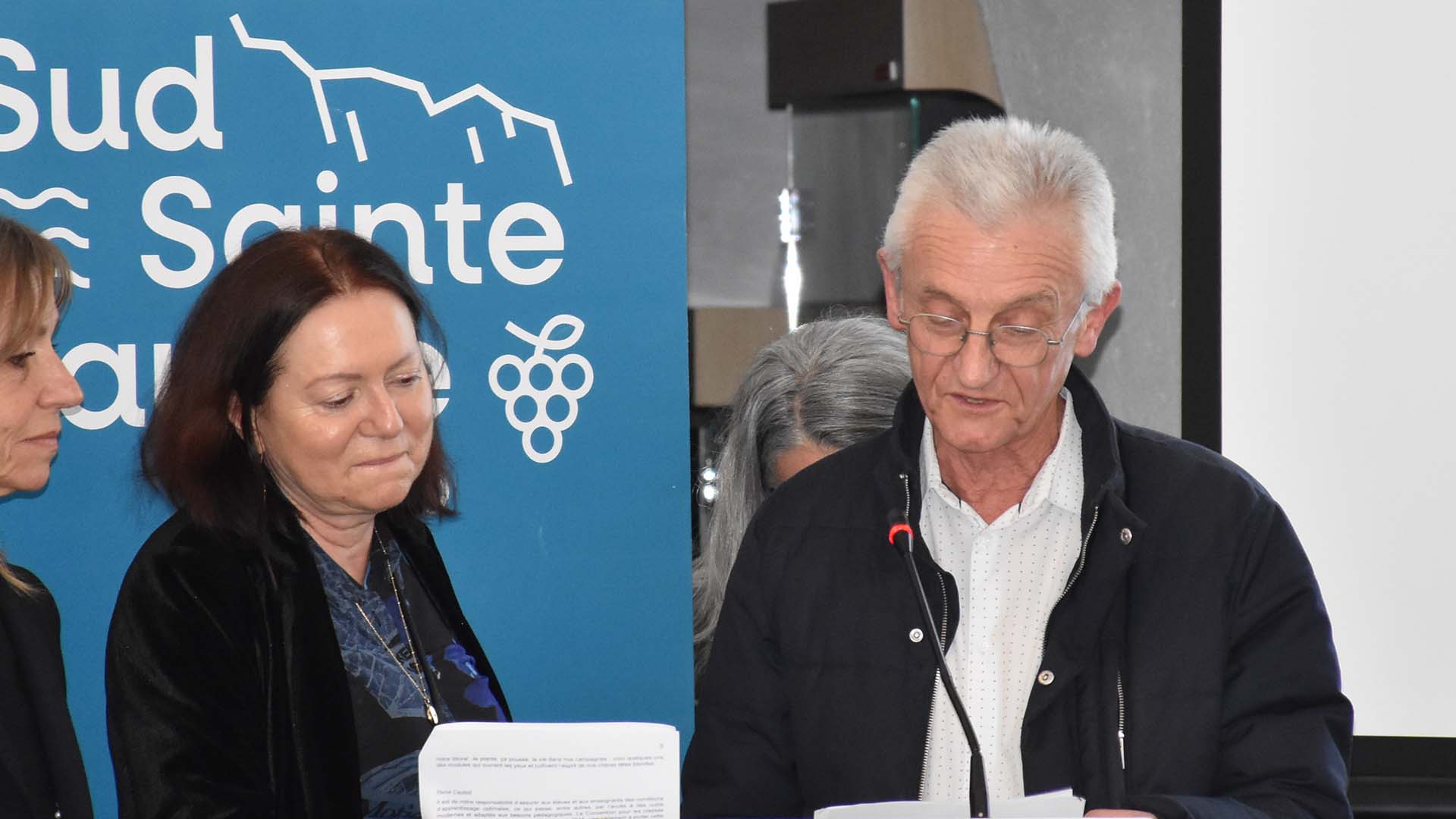 Renouvellement de la convention EDD et classes numériques