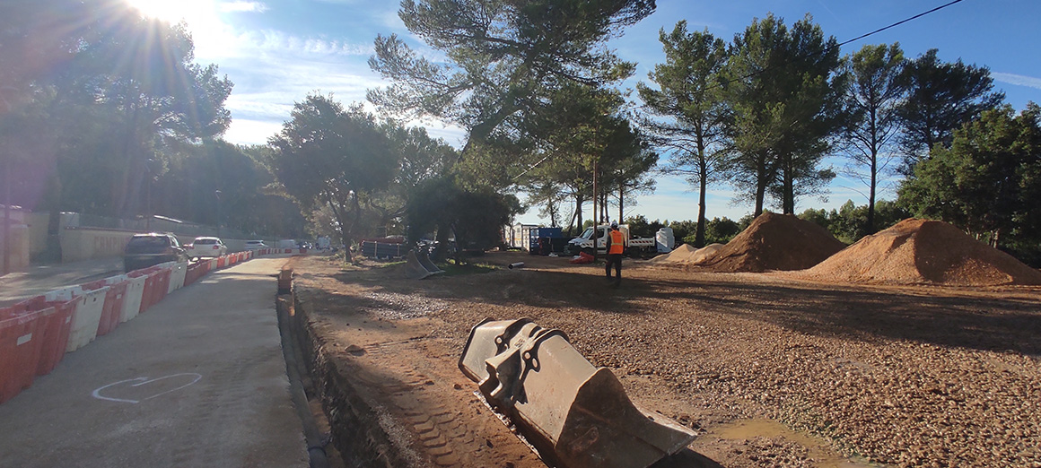travaux eau camp castellet